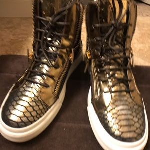 London TR uomo faraone gold